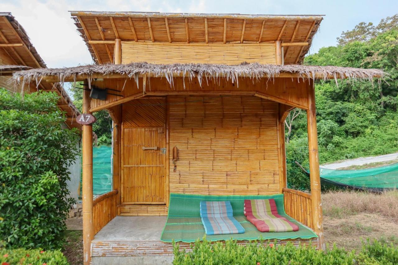 Chom Dao Resort Ко-Ланта Экстерьер фото