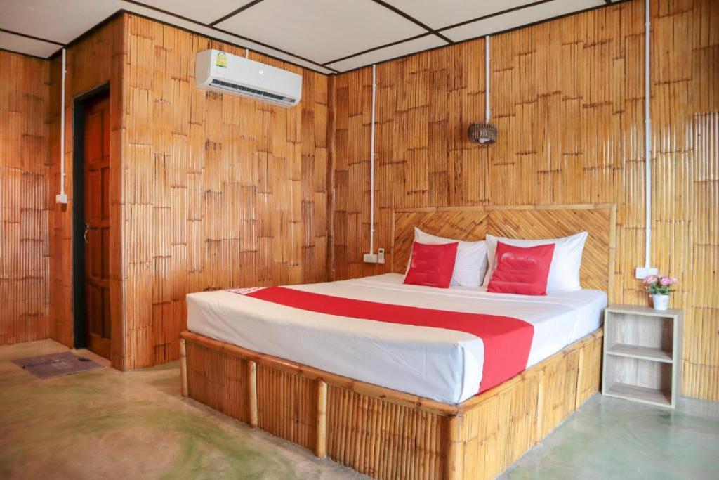 Chom Dao Resort Ко-Ланта Экстерьер фото