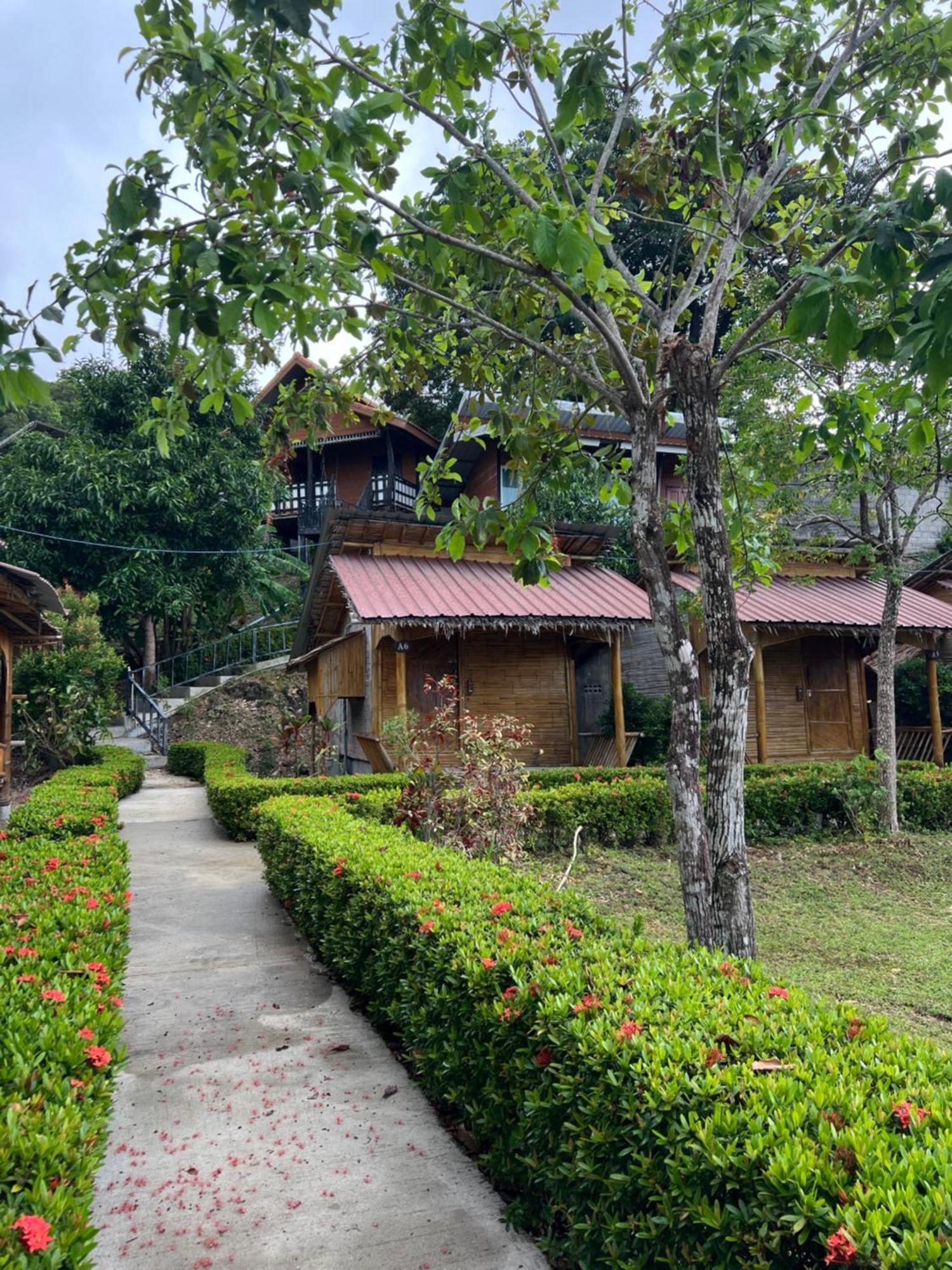 Chom Dao Resort Ко-Ланта Экстерьер фото